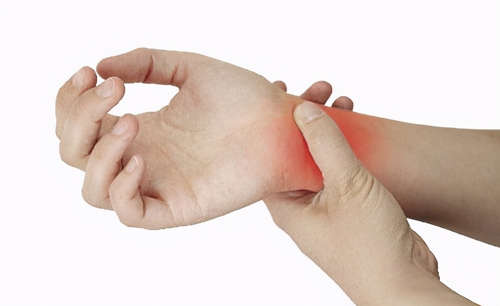 小孩发育不良畸形什么原因,出生唇腭裂手脚畸形