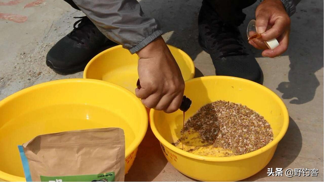 各种钓鱼小药特性及使用方法,野钓钓鱼小药怎么用才有效
