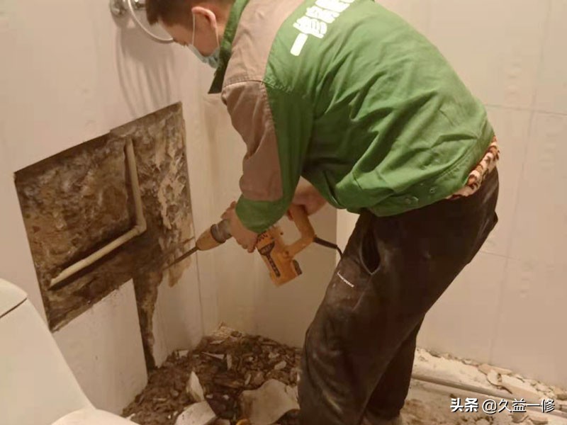 墙内水管漏水怎么修,墙内水管漏水不拆墙要怎么修补