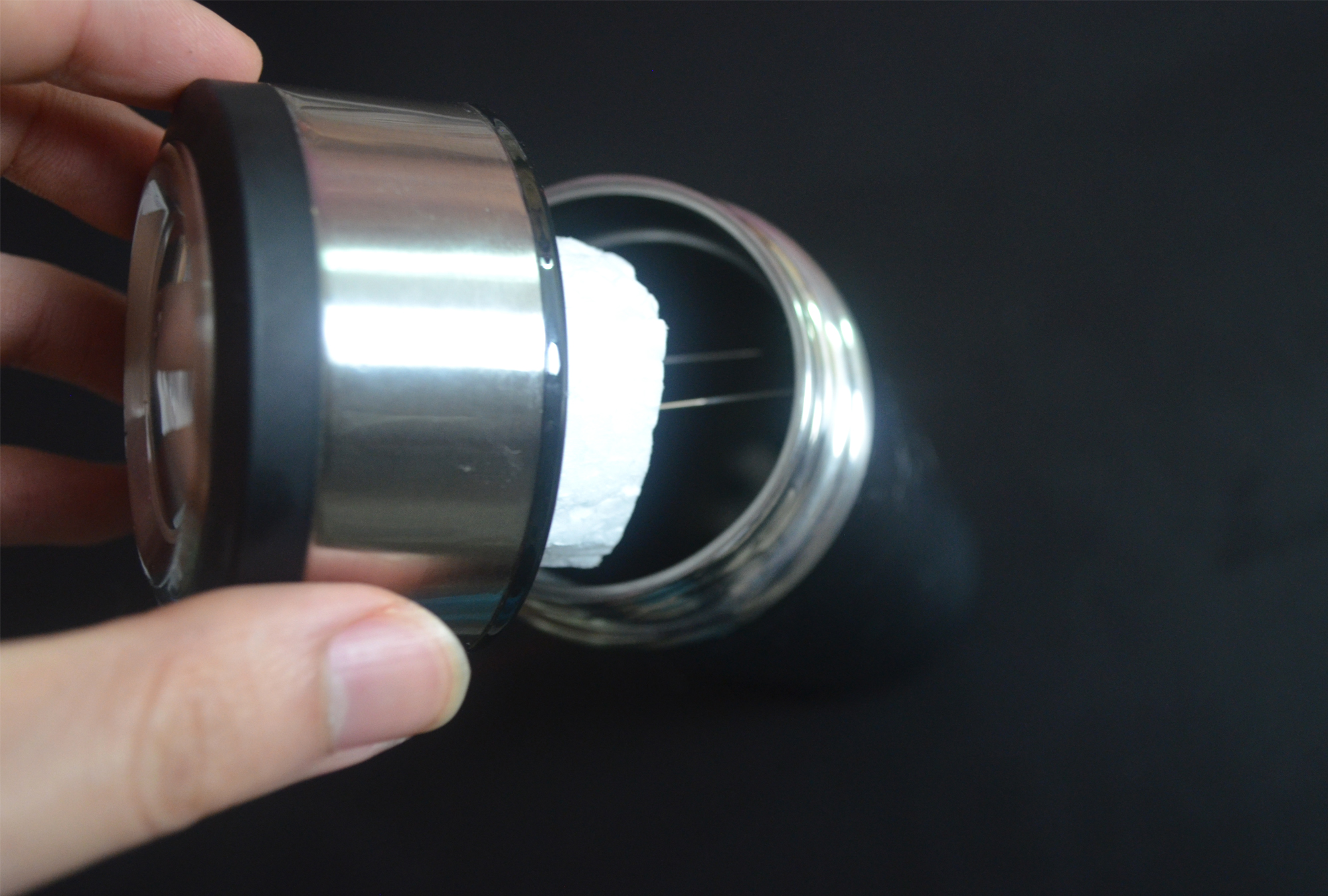 废旧保温杯是个宝,保温杯你家有吗