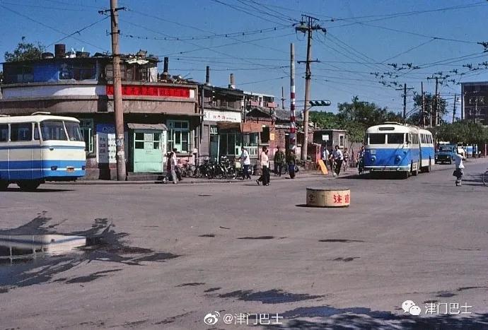 天津绝版老照片,不太老的天津老照片