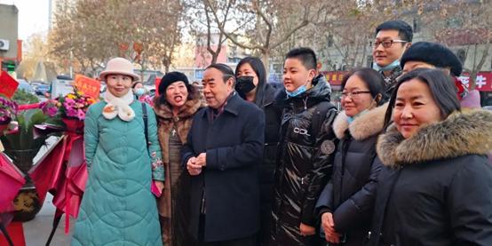 陕人自嗨,“贾学”出笼:劝君潜心研究 莫要自我吹捧