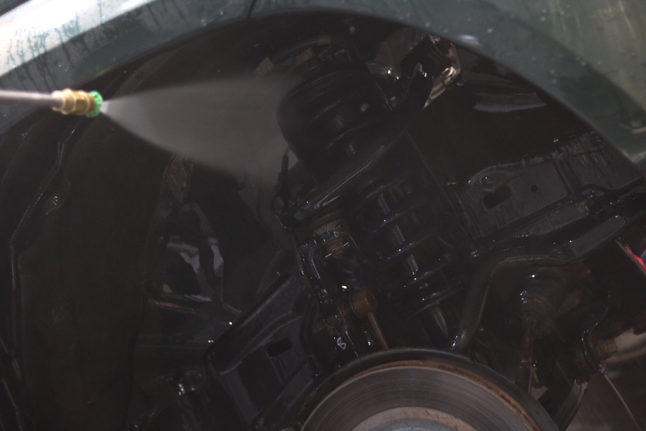 怪兽修车:修复一辆09款中东版丰田霸道,最终旧车变新车