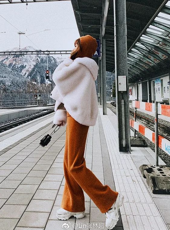 你的五官看起来很好画,你的五官是什么风格