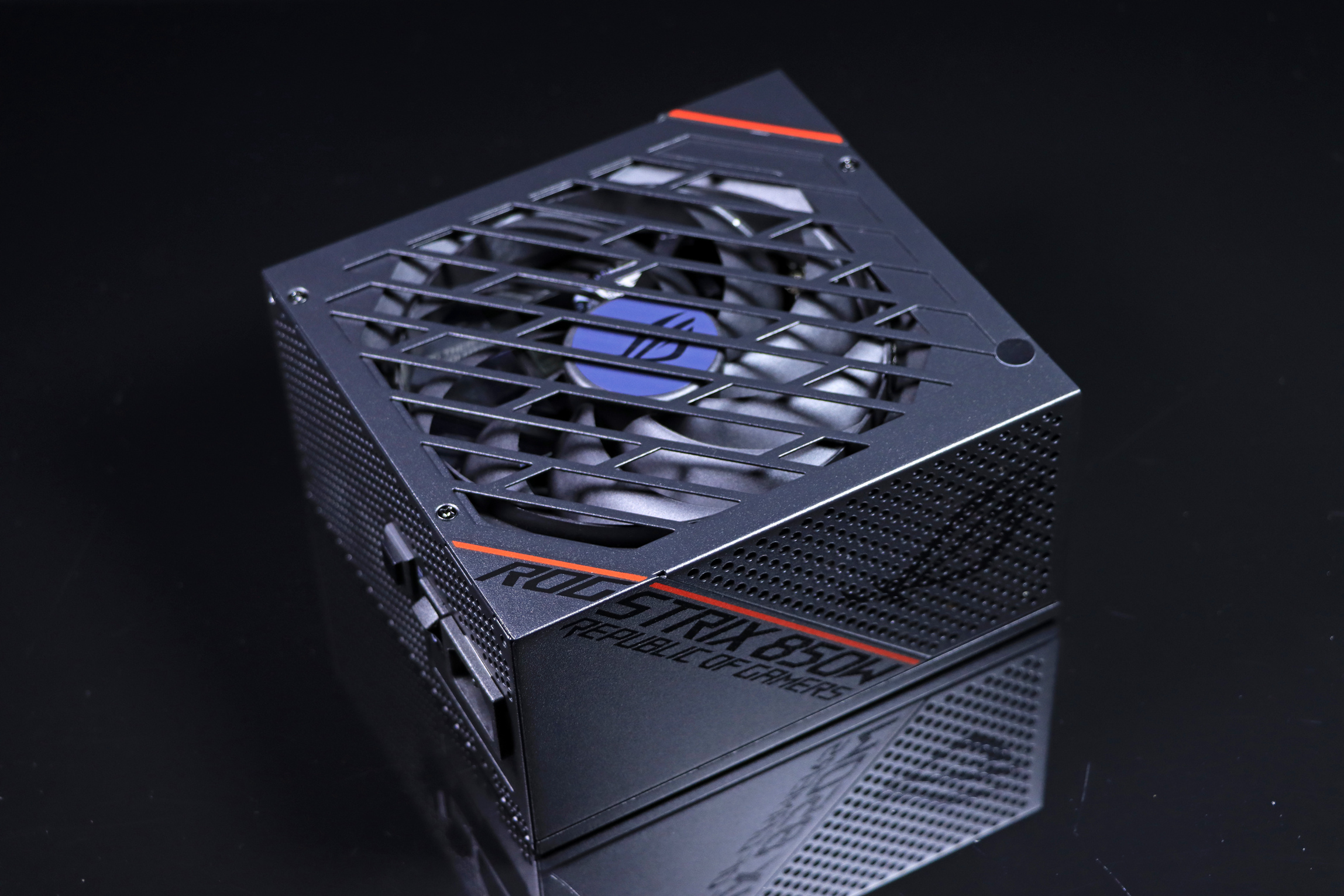 rx6800显卡相当于什么n卡,rx6800超白金显卡相当于什么水平