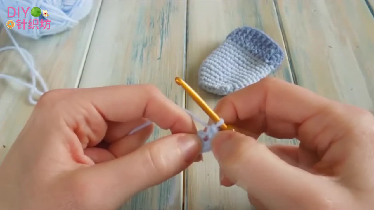 0-6个月宝宝针织套装,宝宝手套母婴推荐