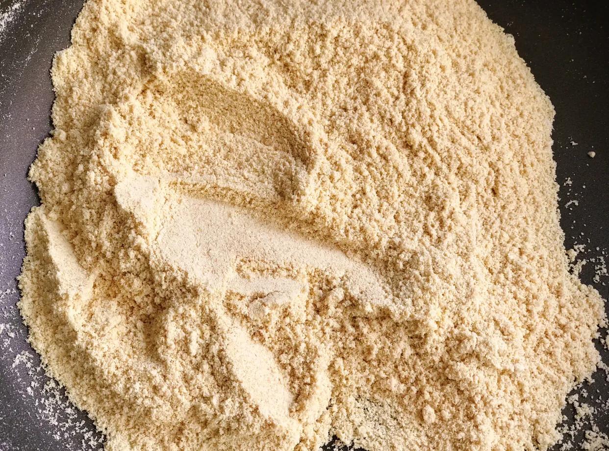 驴打滚软糯甜满满豆香,驴打滚的家常做法原味