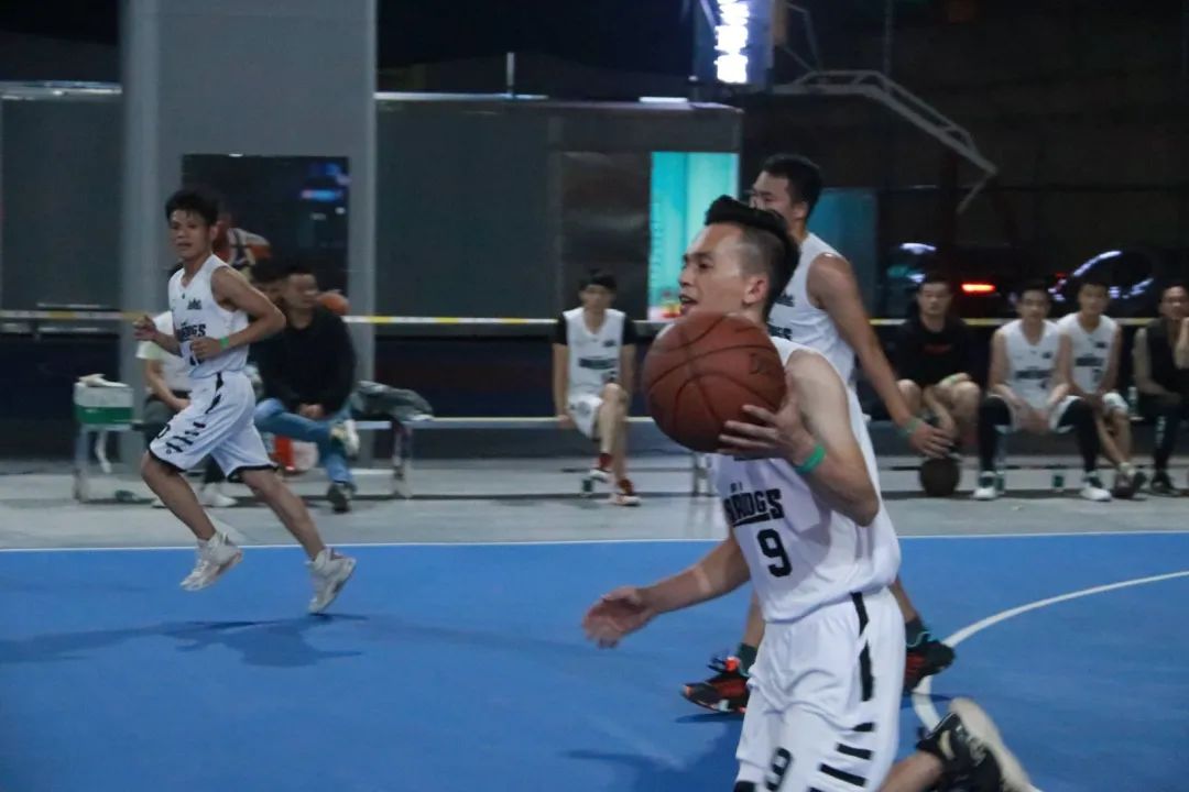 番禺区冠军精彩片段,番禺篮球联赛总决赛