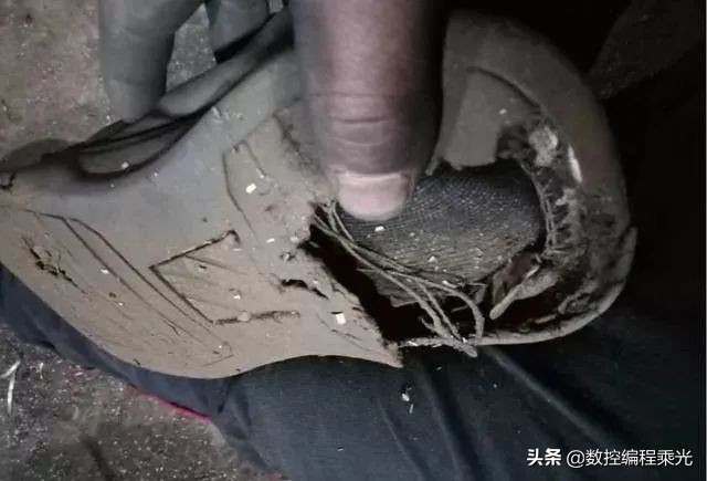 做cnc操机学徒的心酸,干cnc操机工资为什么这么高