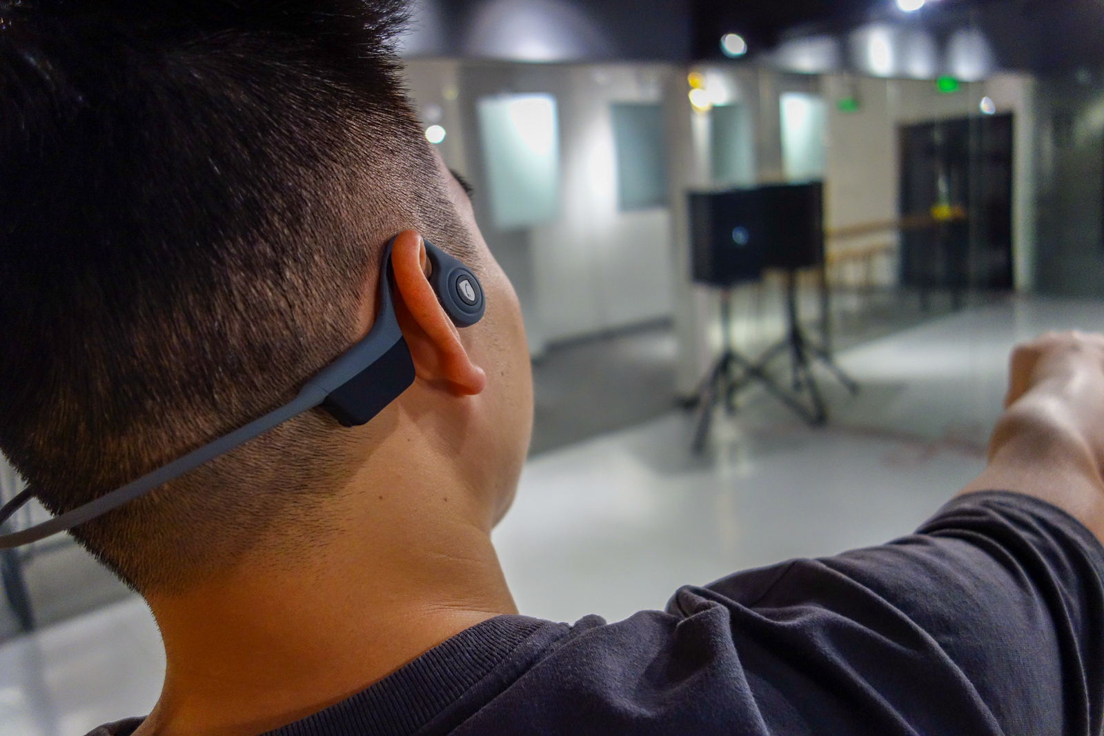 南卡骨传导耳机能听见人说话,南卡骨传导耳机怎么变成外语了