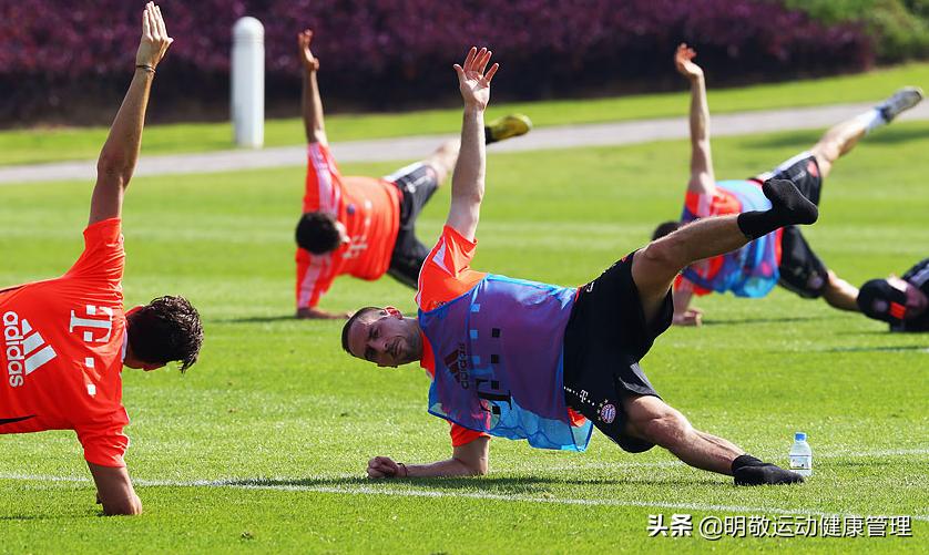 青少年足球协调性训练,少儿足球敏捷性协调性训练