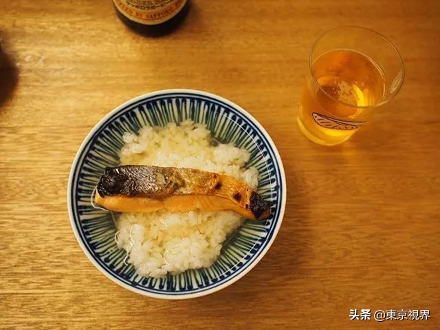 在日本体验日本居酒屋,日本人真正爱去的居酒屋
