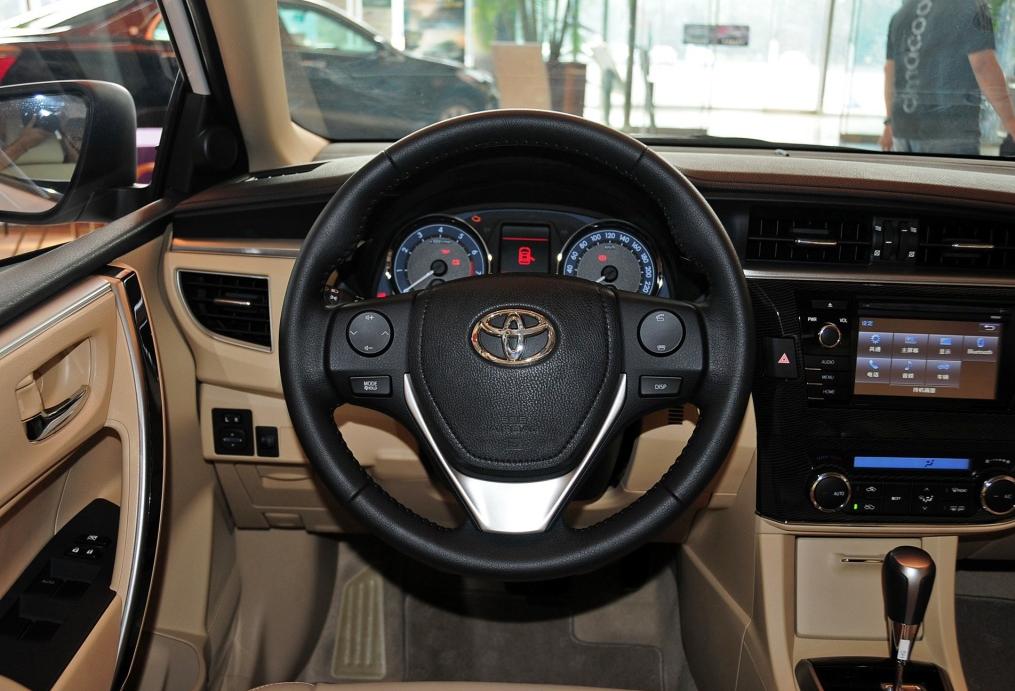 丰田新卡罗拉1.2t测试,试驾1.2t卡罗拉是怎样的感觉