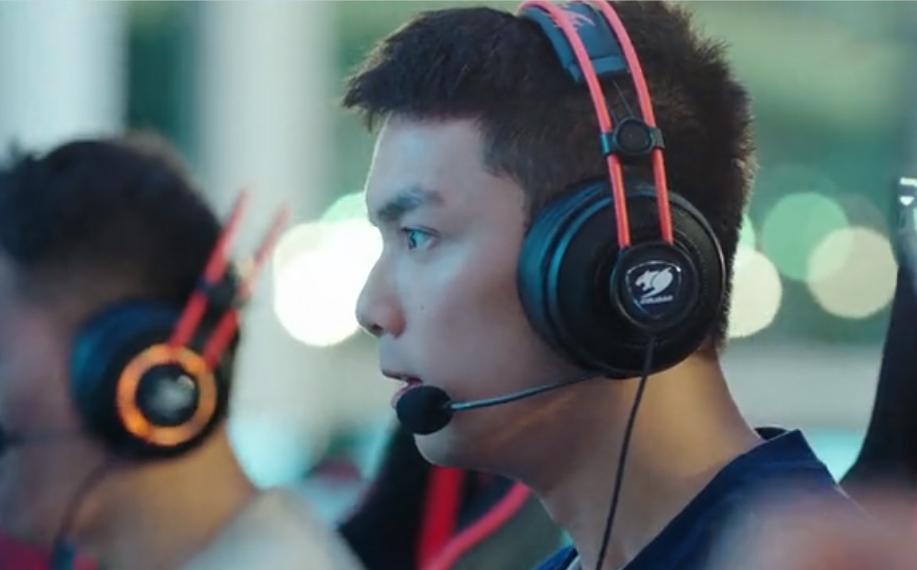 穿越火线雷蛇系列武器,穿越火线高科技武器盘点