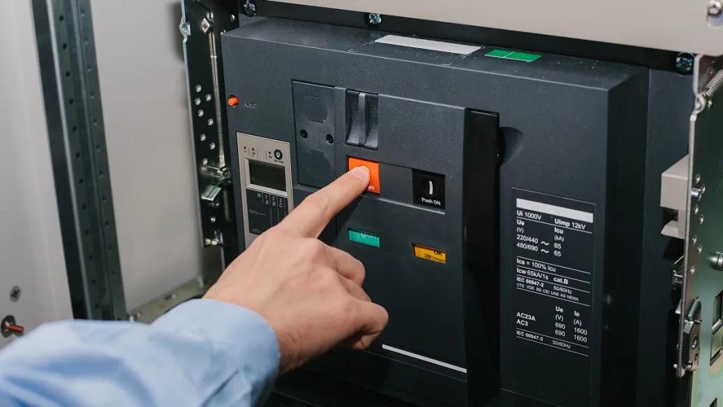 酒店工程部报修系统,酒店设备故障维修大全