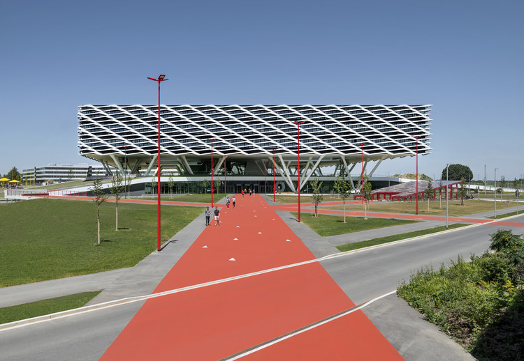 阿迪达斯全球核心城市,阿迪达斯中心展示区