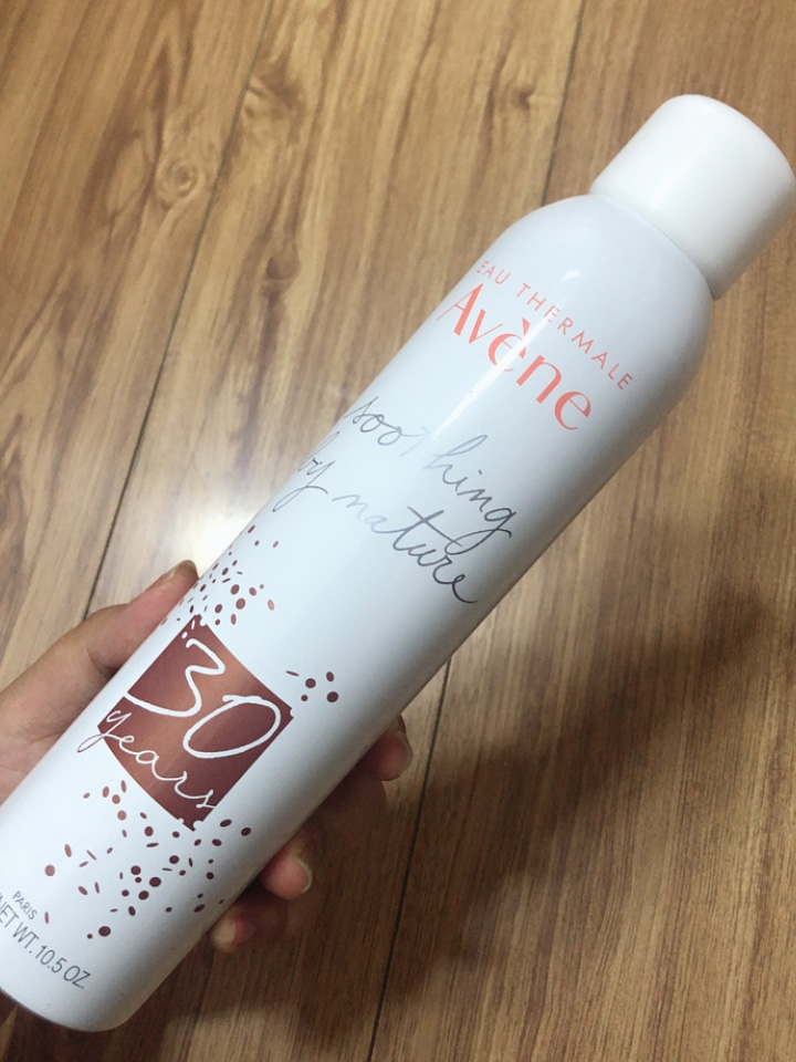 一款相见恨晚的补水定妆喷雾,好用的定妆喷雾推荐油痘肌