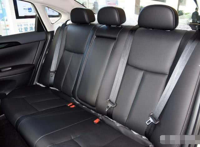 轩逸2012款1.6l手动xl豪华版配置,新款轩逸优惠多少钱一台