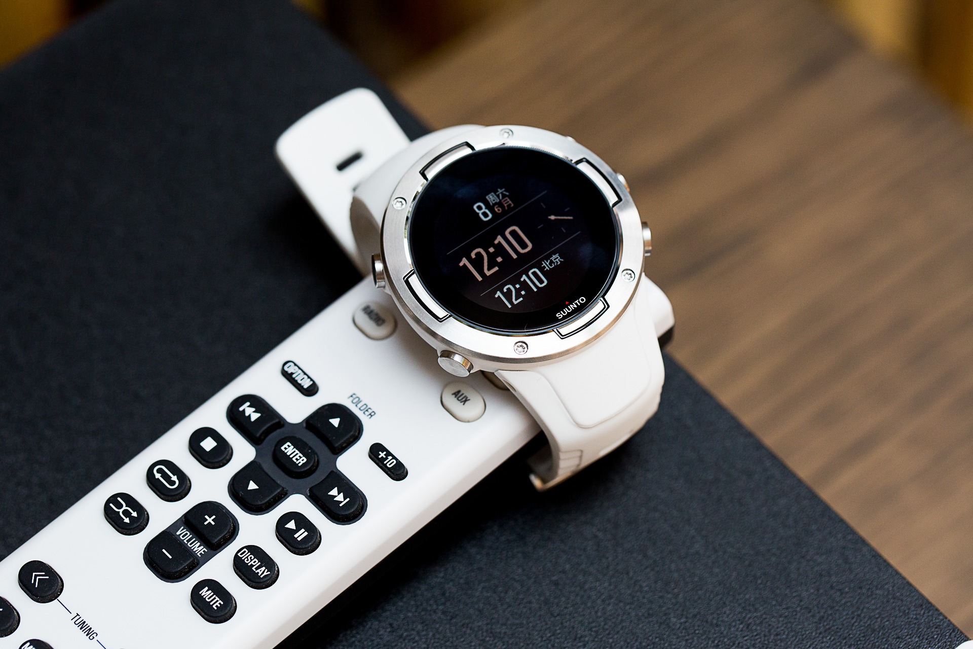 专业有颜值-SUUNTO颂拓5GPS超长续航智能运动光电心率手表体验
