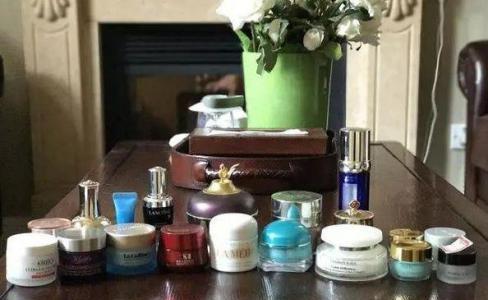 火山泥真是宝,油皮女孩的毛孔疏通剂,让贵妇霜3秒吃透锁水8倍