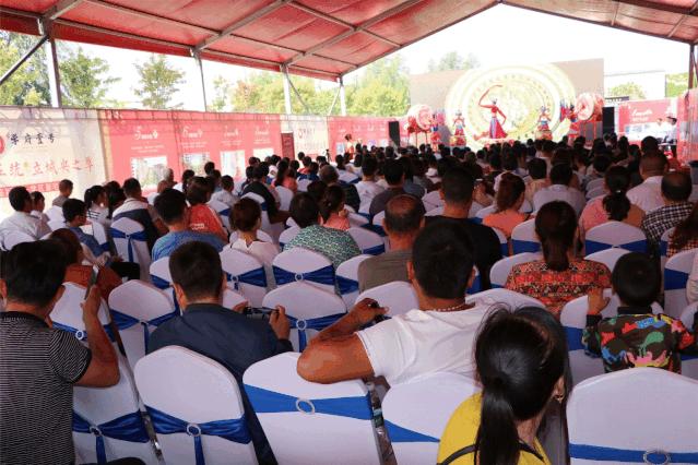 临颍学府壹号多少钱一平方,临颍华荣学府壹号