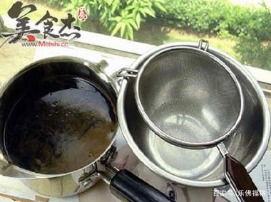 生干龟苓膏的做法,用龟苓粉做龟苓膏快速做法