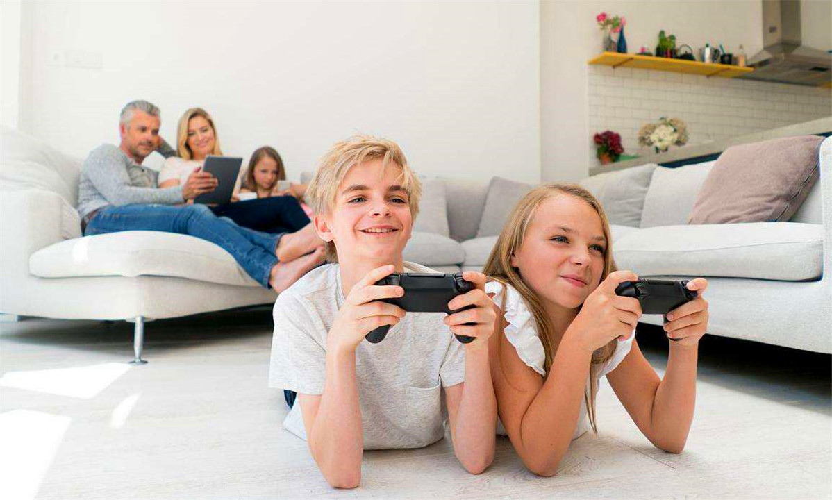 1岁宝宝被1岁宝宝打该怎么办,1岁半宝宝别人打他不还手怎么办