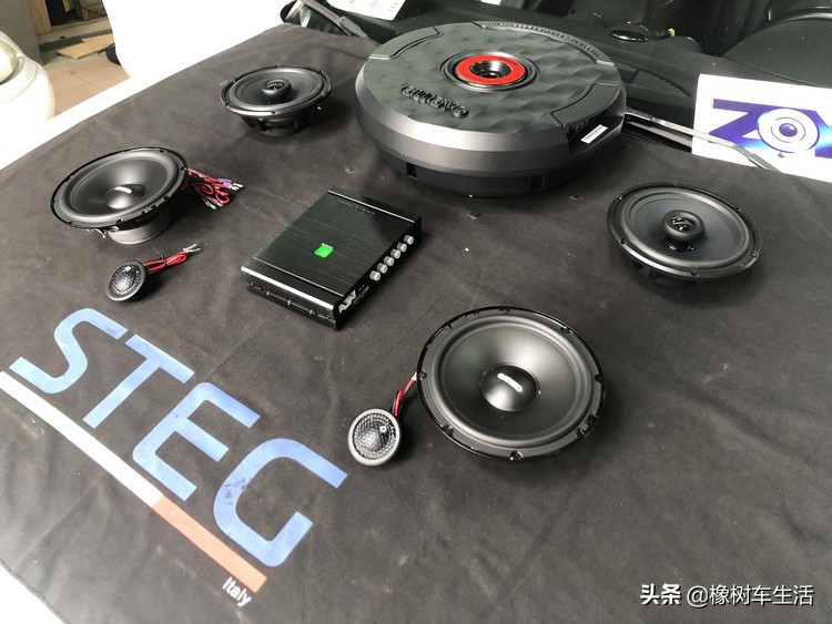 值得倾听奥迪TT汽车音响改装awave爱威AC650C