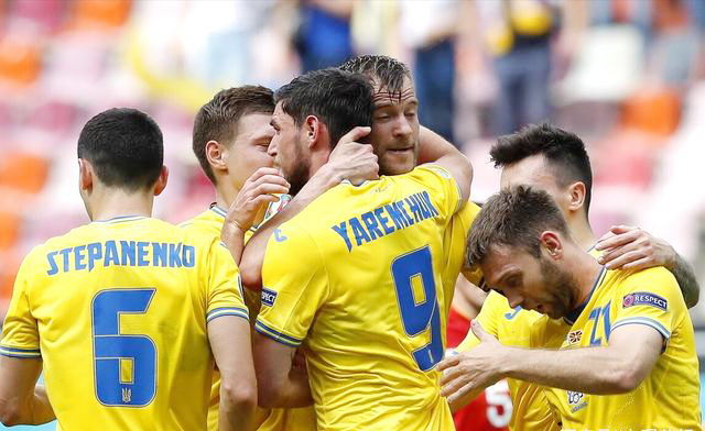 欧洲杯乌克兰队0-4英格兰队,欧洲杯乌克兰对瑞典全集