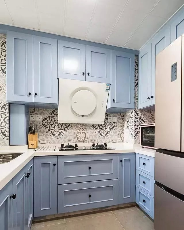 不同户型厨房设计效果图最新款,今年最流行的10个小户型厨房设计