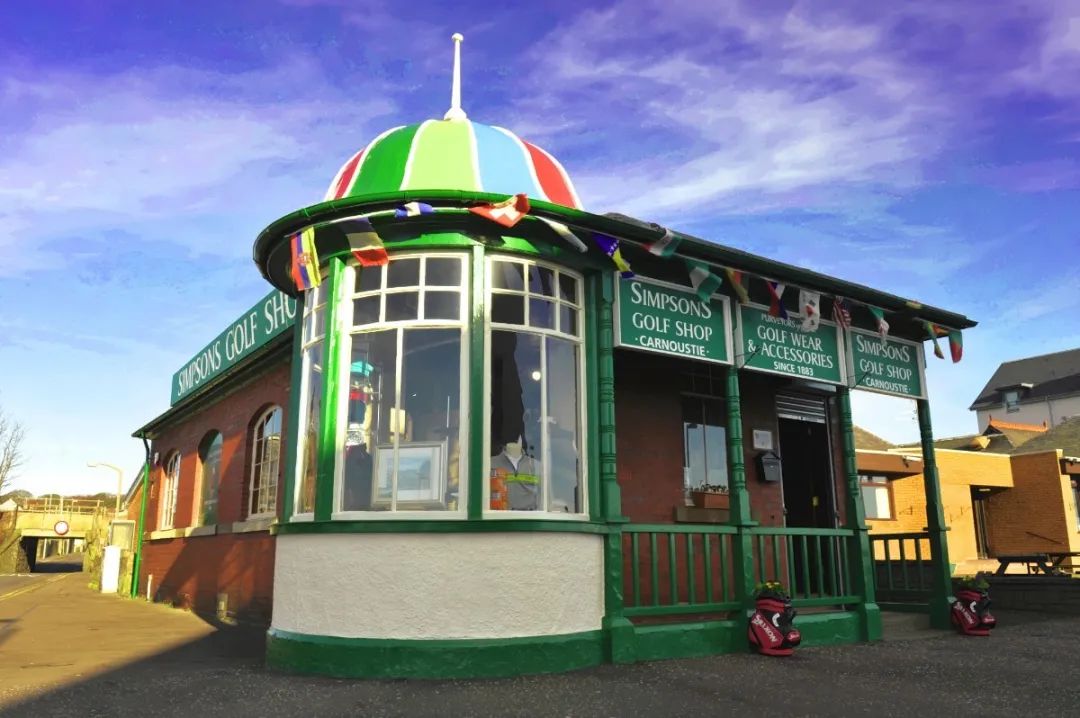 「你好Alba」英国高尔夫球迷朝圣地——辛普森家族高尔夫商店