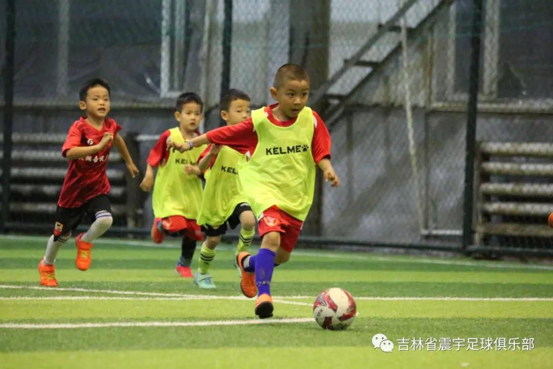 快乐童年,足球相伴!——震宇足球俱乐部“超级比赛日”精彩瞬间