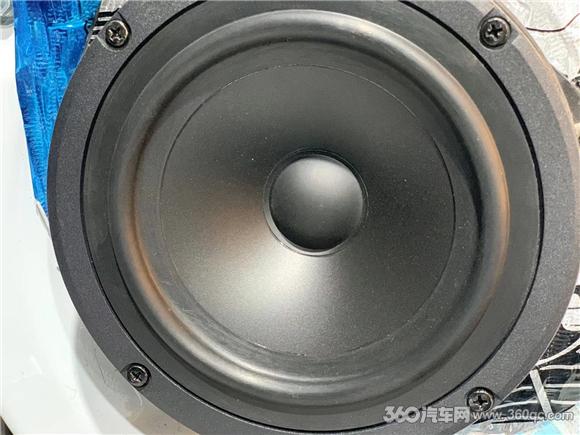 改装Hi-end大系统只能选国外大牌？国产也有精品看这货的超强推力