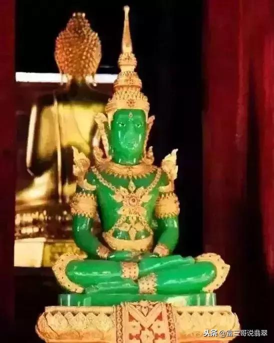 泰国翡翠佛,泰国王室的神秘翡翠佛