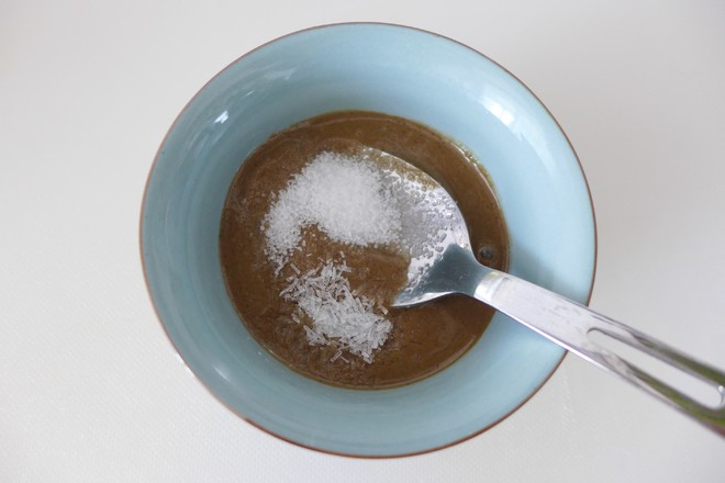 拌凉菜的调料怎么做好吃又香呢,拌凉菜主要少不了的调料