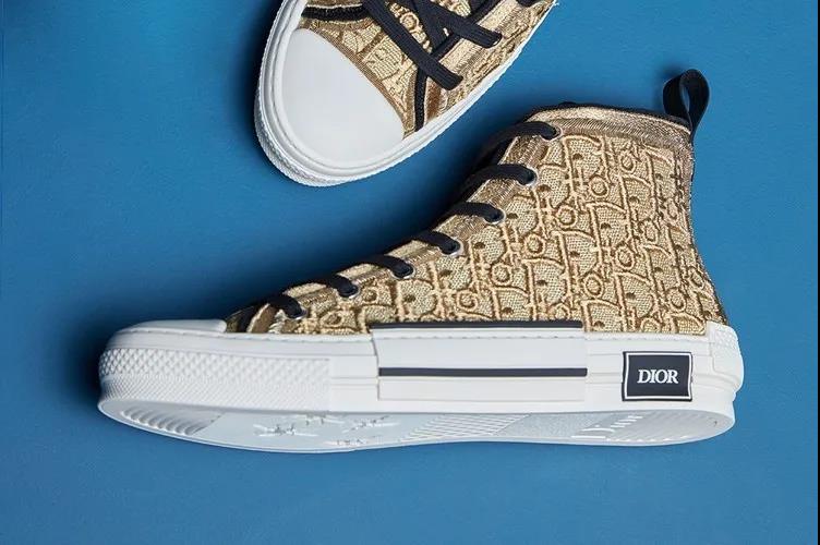 联名球鞋和奢侈品球鞋,奢侈品跟球鞋