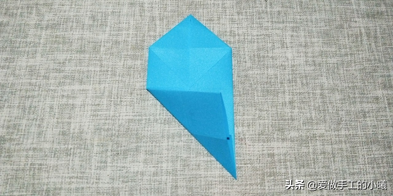 小学生手工折纸礼物盒,康乃馨礼物盒折纸简单教程