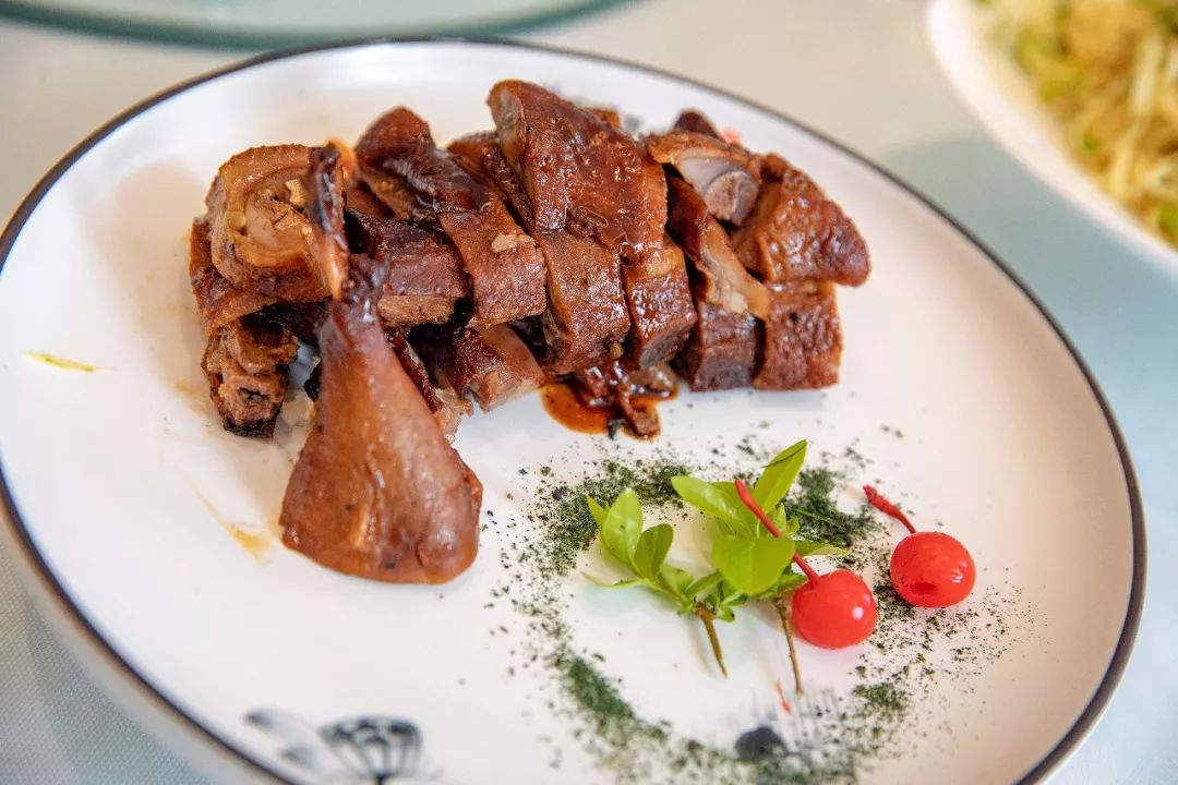 要结婚的酒席,结婚没办酒席要办满月