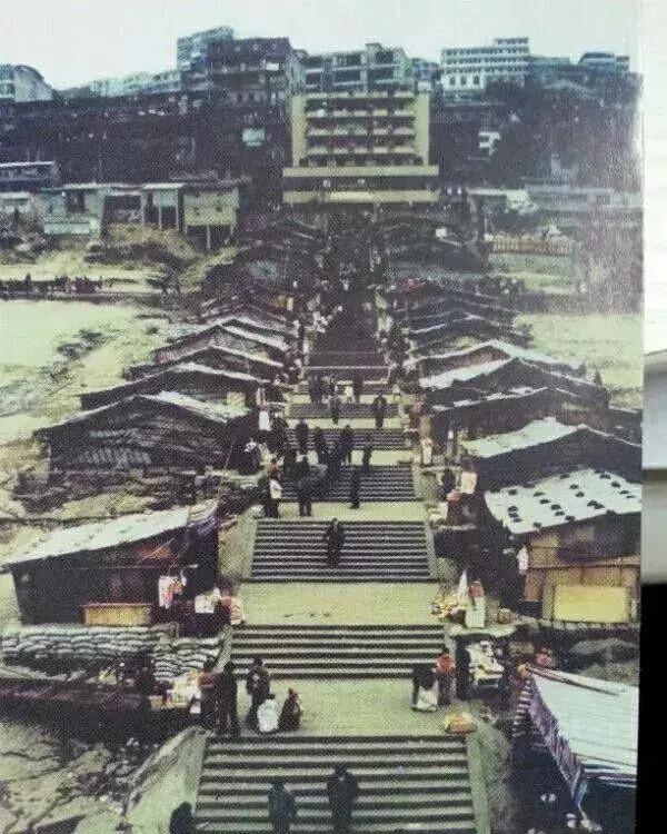 云阳下一个商圈,重庆云阳发展风貌