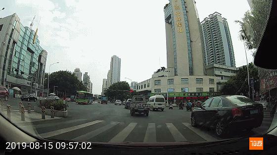 70迈智能后视镜梦想版评测,70迈智能后视镜和梦想版区别