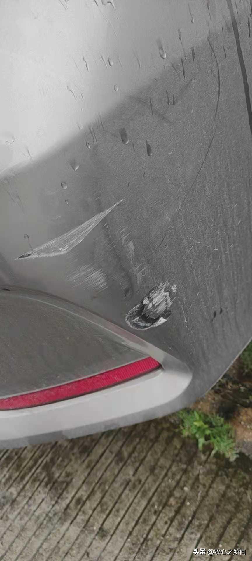 汽车在停车场刮蹭怎么划分责任,车辆剐蹭自行解决