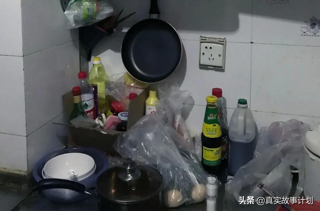 北京国贸，600块群租房里的24个女孩，请你尽早开始理财