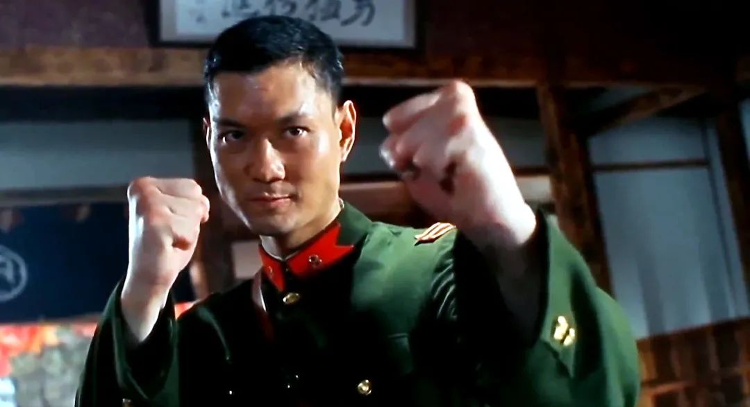 世界拳王周比利李连杰,周比利打得过吴京吗