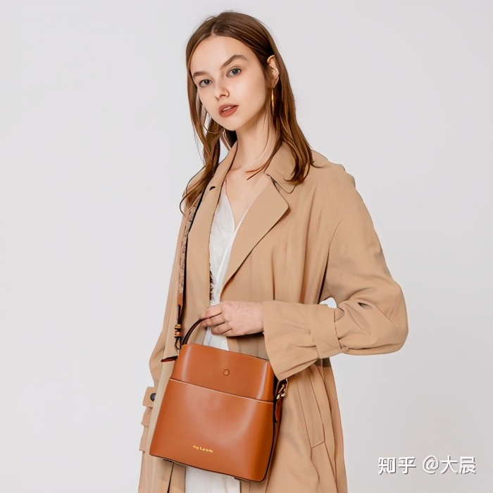 想给女朋友买个包，看这些就够了