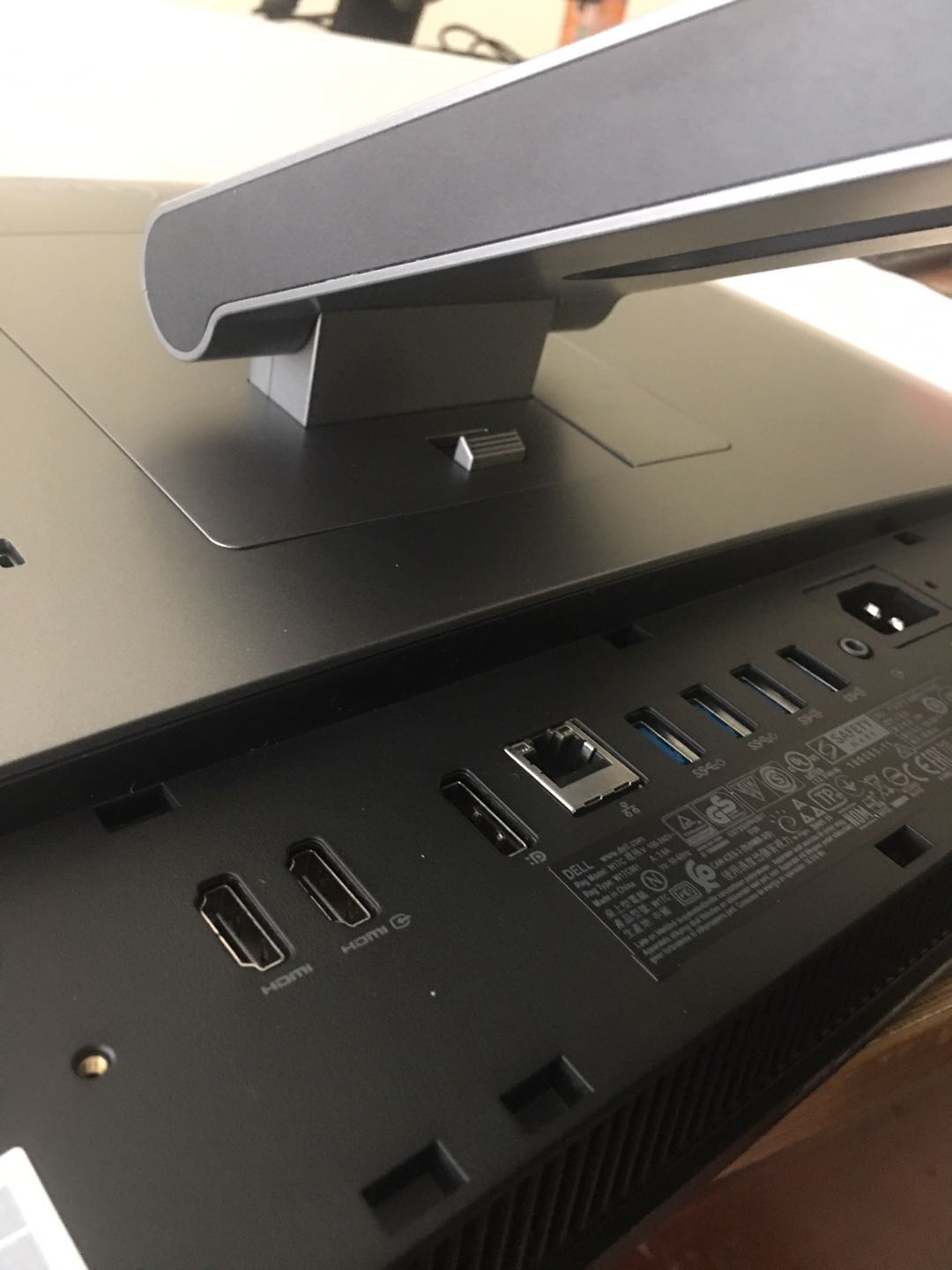 戴尔5401一体机拆机加内存,戴尔一体机硬盘拆解