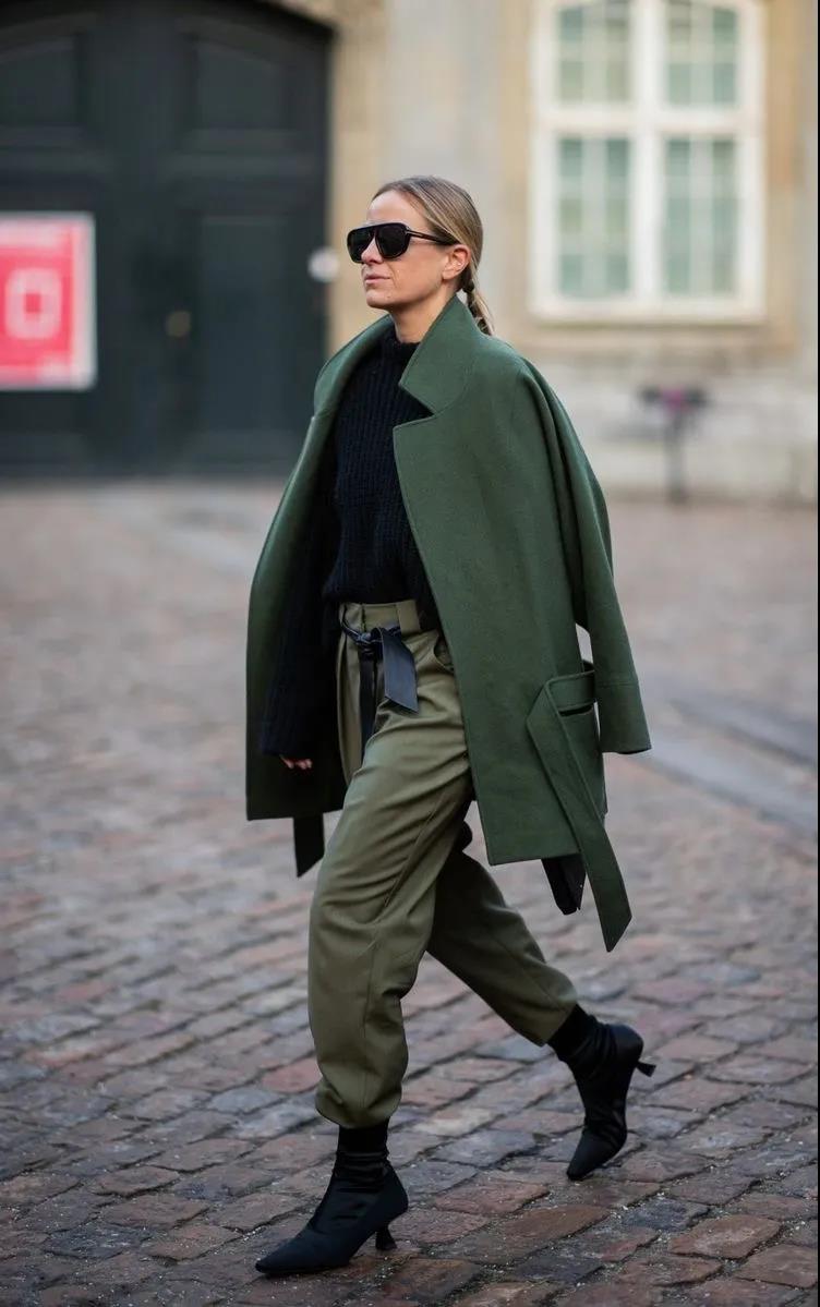 束脚裤搭配靴子图片,男士防风束脚裤子秋冬款配靴子