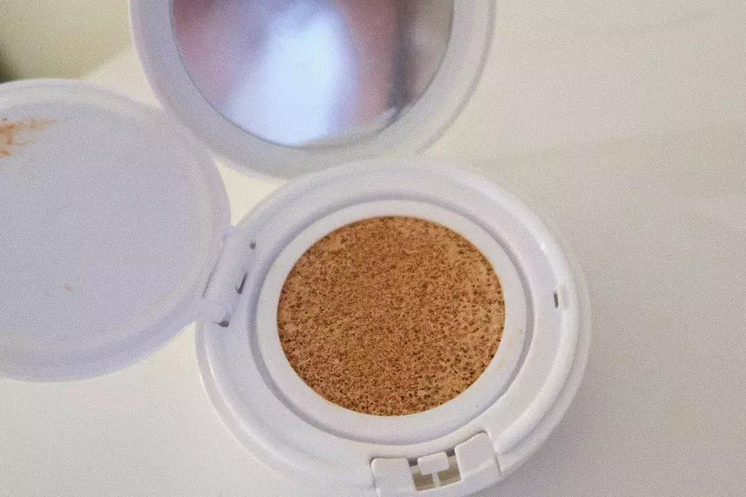 1000元搞定全套彩妆？性价比高的平价化妆品，贫民窟女孩们看过来