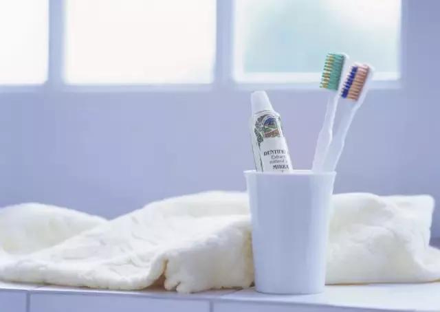 没有乙肝抗体和乙肝患者一块吃饭,和乙肝患者一起吃饭会感染乙肝吗