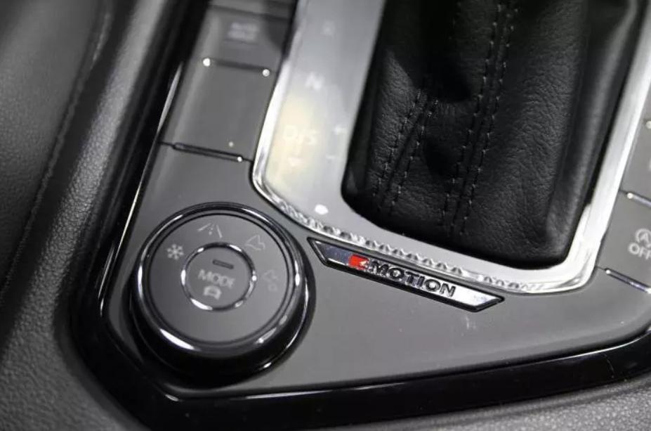 七座suv的揽局者仅25万汉兰达,25万买途观l还是买二手3.5汉兰达