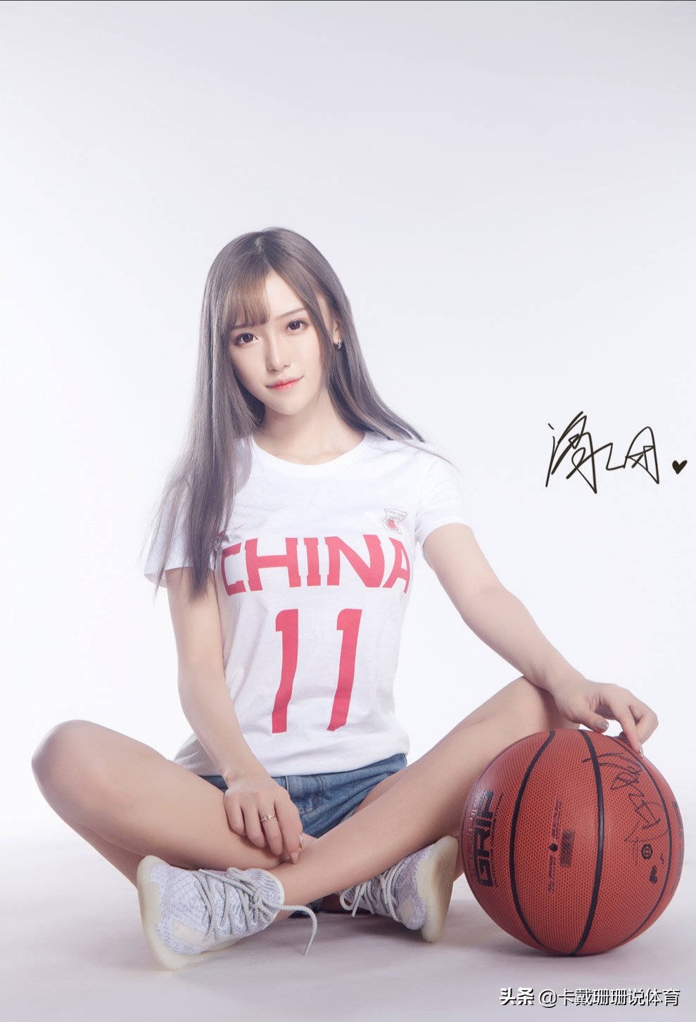 腐团儿穿衣视频,腐团儿穿球衣